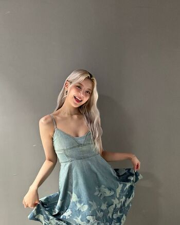 WomenK-pop