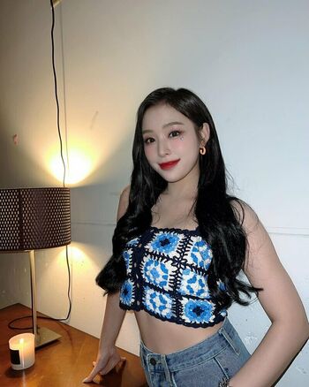 WomenK-pop