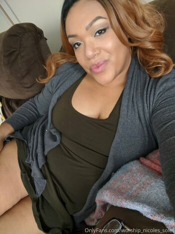worship_nicoles_soles