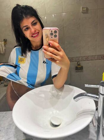 XAntonela