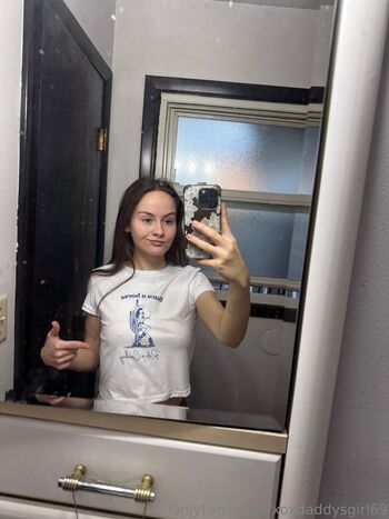 xoxdaddysgirl69