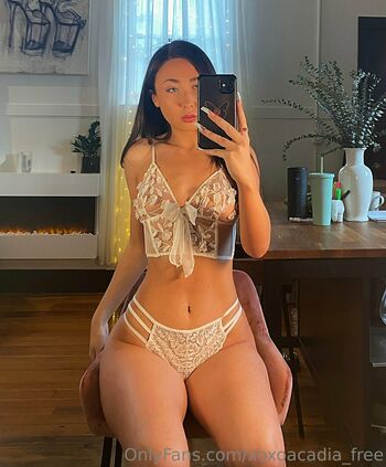 xoxoacadia_free