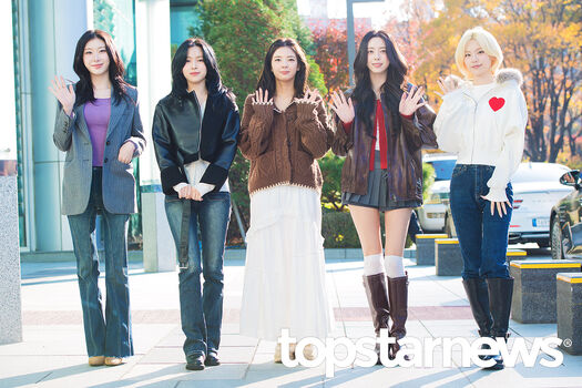 Yeji - ITZY (예지, Hwang Ye-ji)