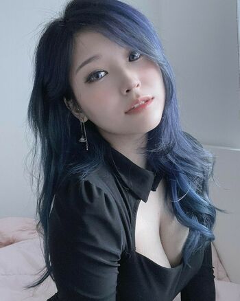 YoonHyoonAikuros