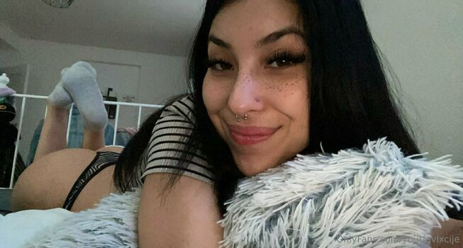 yourfavlxcije
