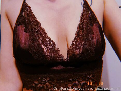 yourfavoritecanadianmilf