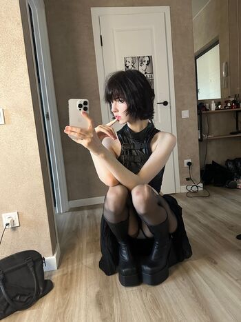 YourSmallDoll