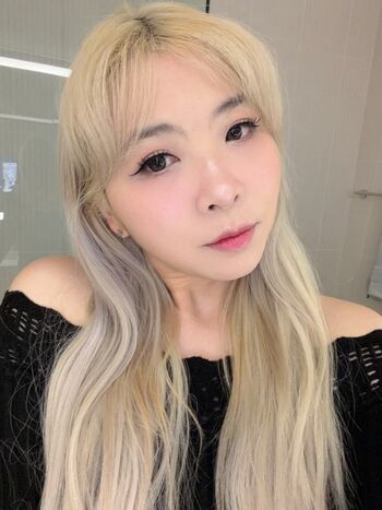 Yvonnie