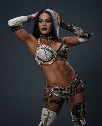 Zelina Vega