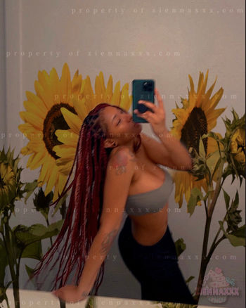 ziennaxxx