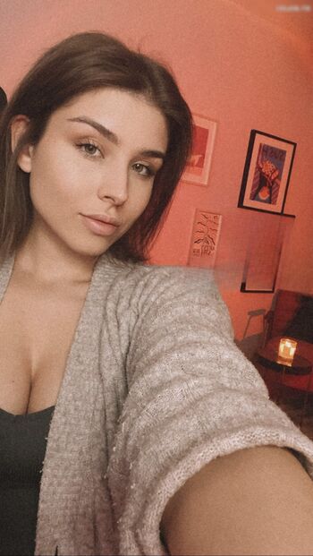 Zoe Matthea