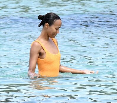 Zoe Saldana