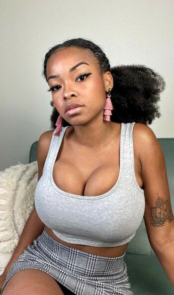 ZuriBellaRose