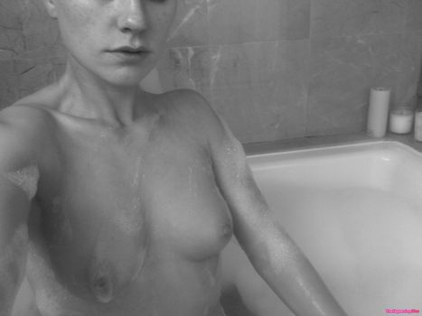 Anna Paquin